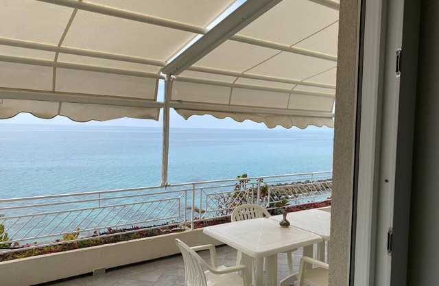 Holiday apartment Pizzo for 1 - 6 persons with 3 bedrooms - Twin house