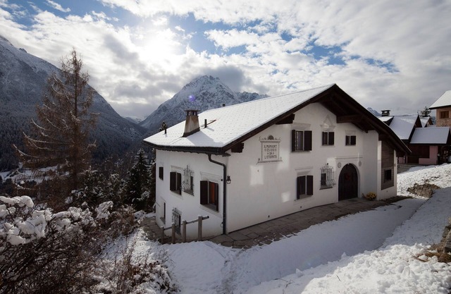 Ferienwohnung Scuol Für Personen Schlafzimmer 