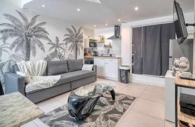 Holiday Apartment "Toulouse Gare Et Métro 3mn À Pied" with Wi-Fi
