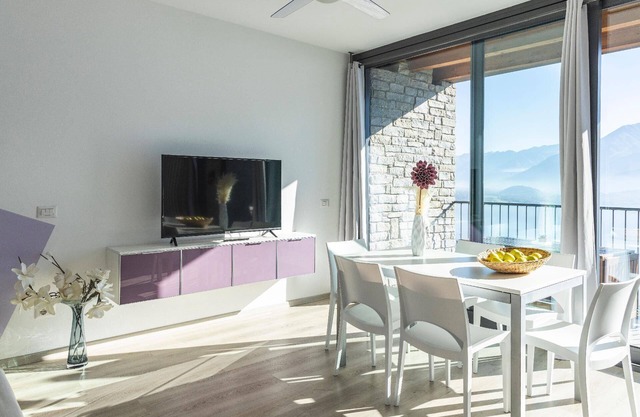 Holiday apartment Vercana for 1 - 6 persons with 2 bedrooms - Row house