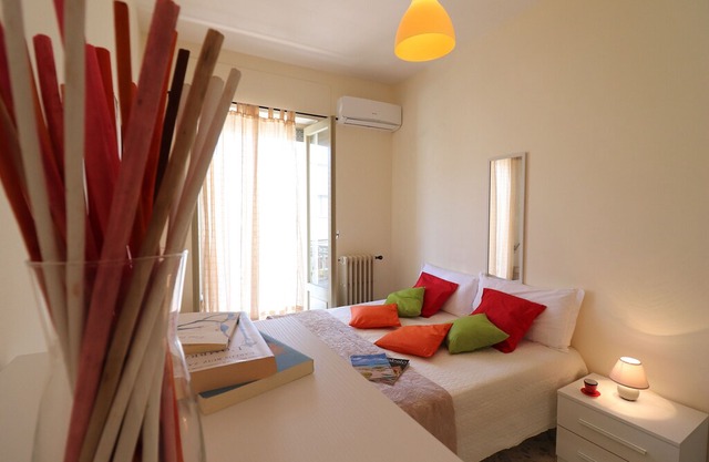 Holiday Apartment with Wi-Fi, Air Conditioning and Balcony; Parking available; Pets allowed
