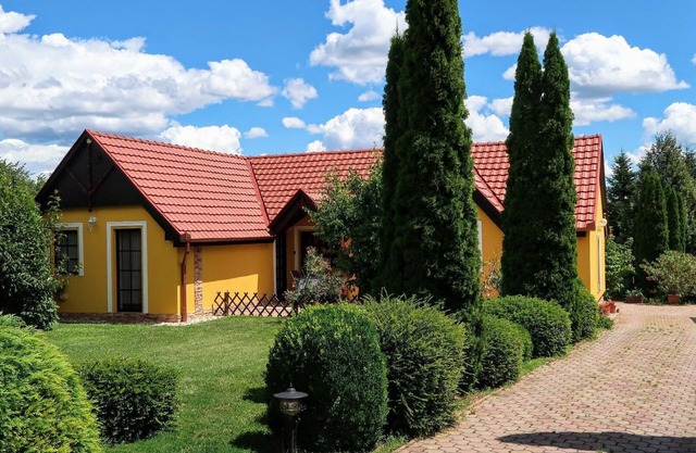 Holiday apartment Zalakaros for 1 - 5 persons with 2 bedrooms - Holiday house
