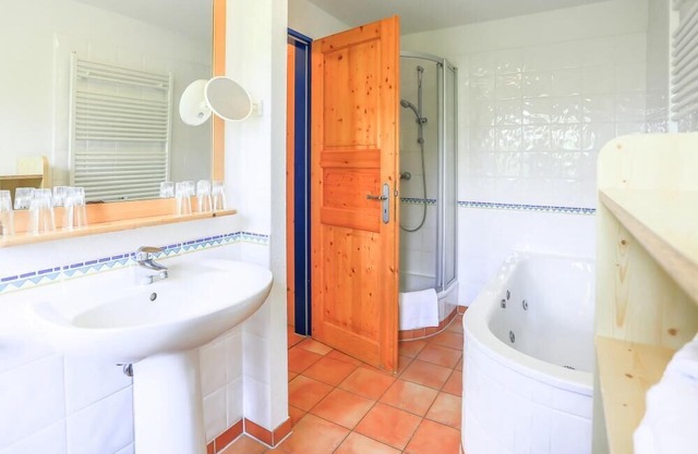 Holiday complex BEECH Resort Fleesensee, Göhren-Lebbin