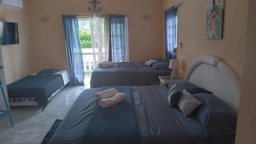 Holiday Evergreen Cottage