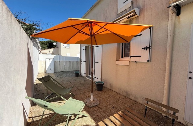 Holiday Home 'Résidence Les Emeraudes N°4' with Private Terrace
