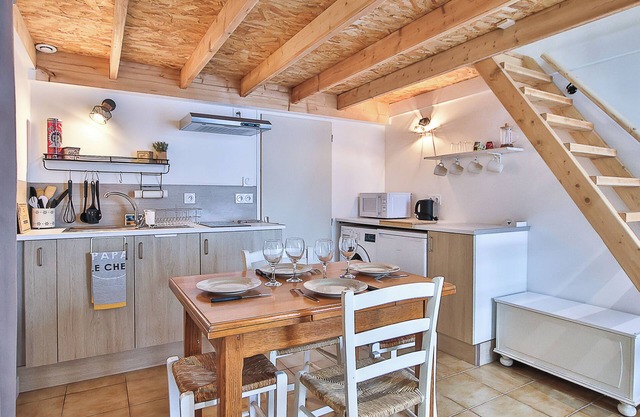 Holiday Apartment "Studio Le Petit Julien" with Shared Garden & Wi-Fi
