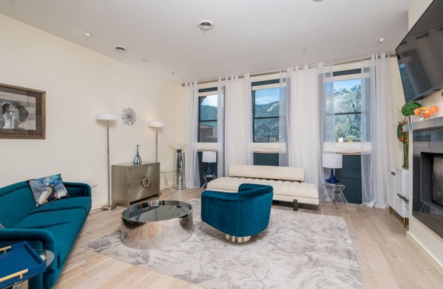 Holiday Getaways Available! Chic Condo in Downtown Ketchum with Fire Pit & Mountain Views