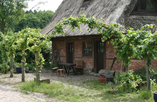 Holiday Home 'Im Grünen' with Private Terrace, Private Garden and Wi-Fi