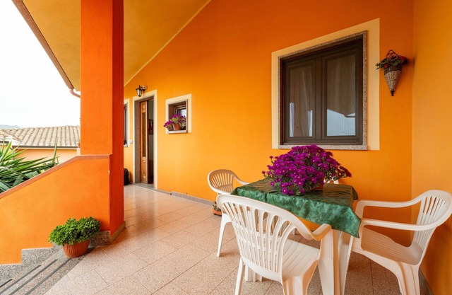 Holiday Home 'Gaia Casa Vacanze' with Private Terrace, Balcony and Air Conditioning