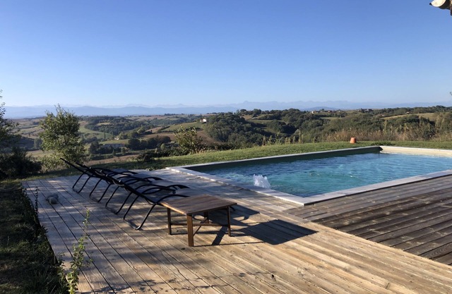 Holiday home - 2 to 6 pers. - Swimming pool - Remarkable view