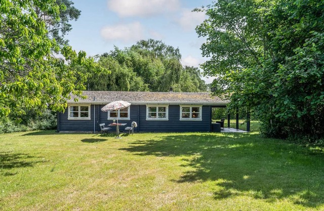 Holiday home, 93-2083, Raageleje