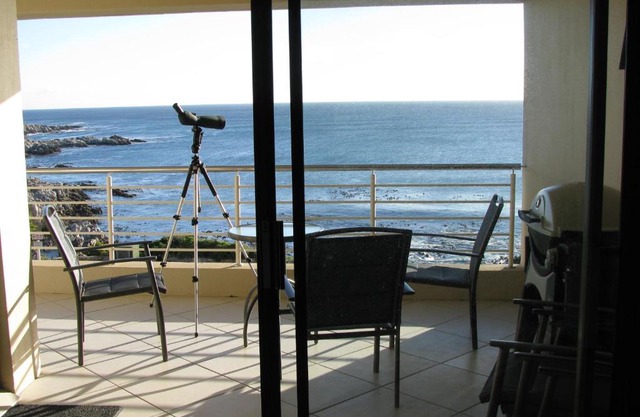 Holiday Home A104 Whale Cove