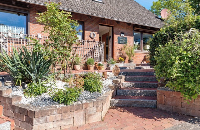 Holiday Home 'Ankerglück' with Private Terrace and Wi-Fi