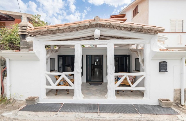 Holiday Home Appartamento Holiday Near the Beach with Wi-Fi & Terrace