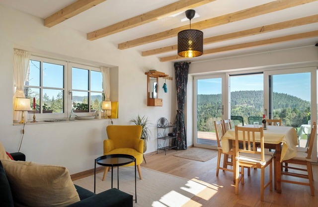Holiday Home 'Backhaus' with Mountain View, Private Terrace and Private Garden