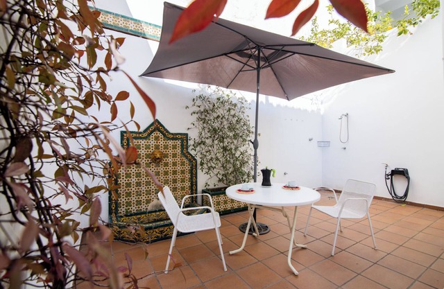 Holiday Home 'Cal Padrí 1871' with Private Terrace, Wi-Fi and Air Conditioning