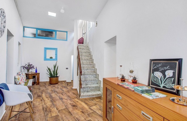 Holiday Home 'Casa Bene' with Mountain Views, Private Terrace and Wi-Fi