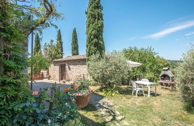 Holiday Home 'Casa Crevole di Martina' in the heart of Tuscany