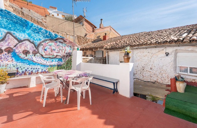 Holiday Home 'Casa Ratón Perez' with Private Terrace, Wi-Fi and Air Conditioning
