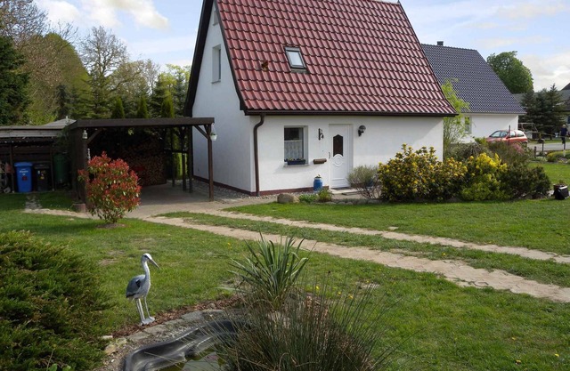 Holiday home with terrace and garden plot
