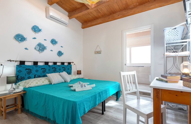 Holiday Home 'De Mirto' with Wi-Fi and Air Conditioning