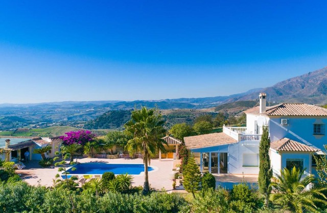 Holiday Home Esmerdo by Interhome