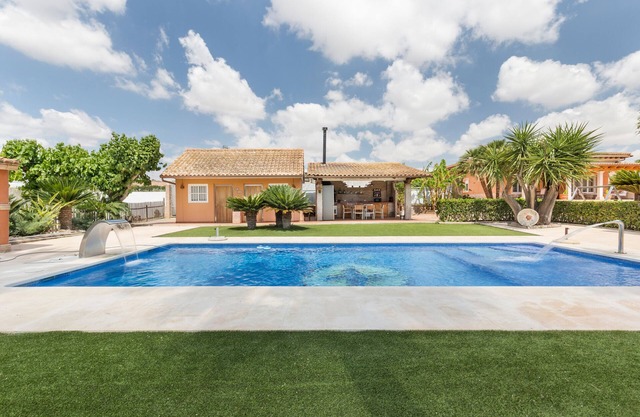 Holiday Home 'Finca Sol Del Sur' with Mountain View, Wi-Fi and Air Conditioning