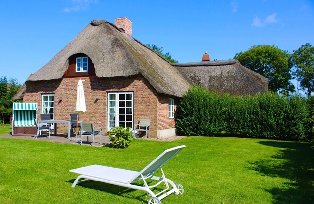 Holiday home for 6 guests with 95m² in Borgsum (96583)