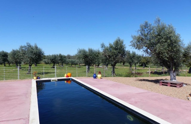 Holiday Home 'Herdade Da Carapuça' with Mountain View, Private Pool and Wi-Fi