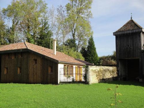 Holiday Home in Nettancourt with Pool