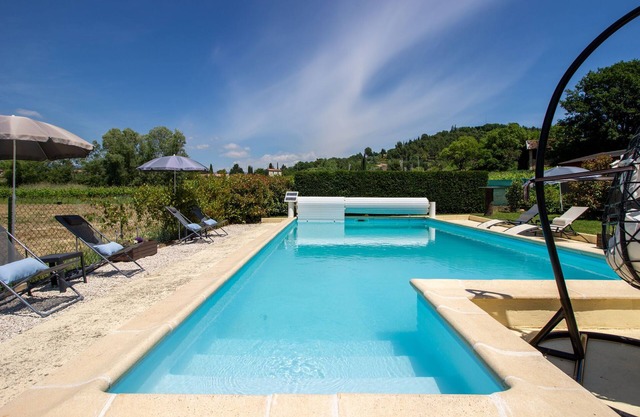 Holiday Home in Gargas with Pool and Nature