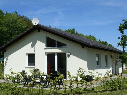 Holiday Home in Hinterhausen with garden
