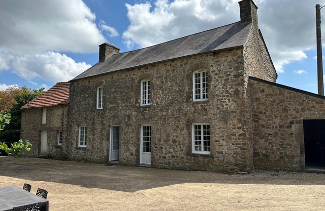 Holiday Home in Ozeville near St. Vaast