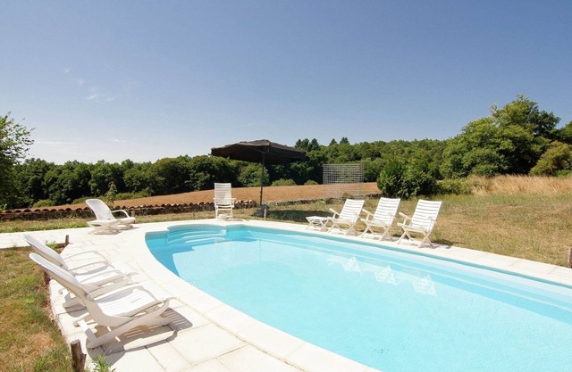 Holiday Home in Roussines with Private Pool