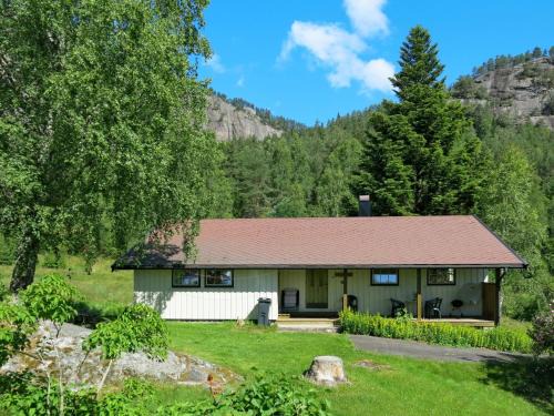 Holiday Home Knatten by Interhome