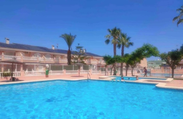 Holiday Home 'La Casita' with Private Terrace, Balcony and Wi-Fi