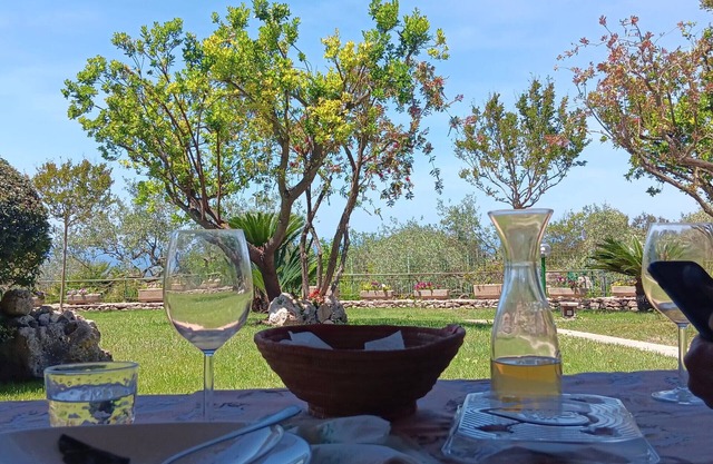 Holiday Home 'La Casa Del Vento' with Sea View, Wi-Fi and Air Conditioning