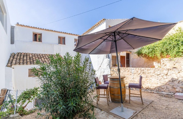 Holiday Home 'La Clau Casa Rural ' with Mountain View, Private Terrace and Wi-Fi