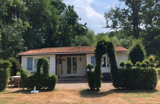 Holiday Home 'Le Pont' with Shared Pool, Shared Terrace and Shared Garden