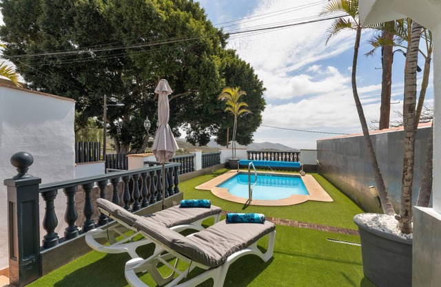 Holiday Home 'Llano Del Rey' with Sea Views, Private Pool and Wi-Fi