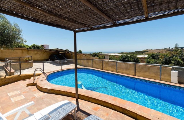 Holiday Home Los Aperos 1 with Sea View, Pool, Garden & Wi-Fi