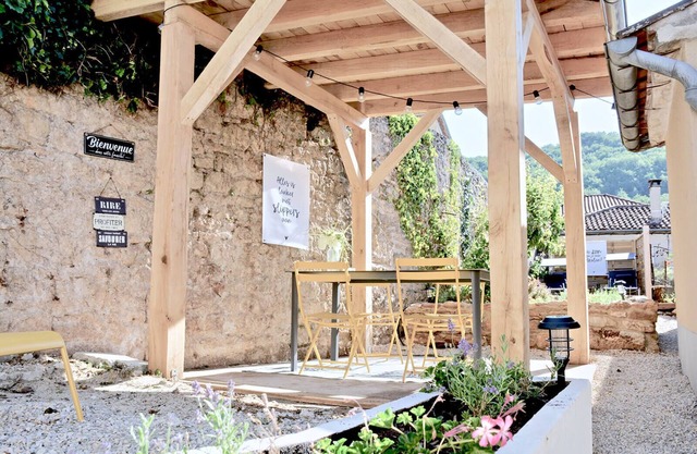 Holiday Home "Lott Duravel" with Private Garden & Wi-Fi