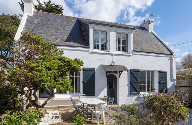 Holiday Home 'Maison De Bord De Mer' with Private Terrace and Wi-Fi