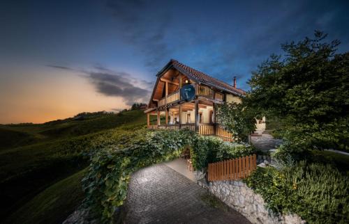 Holiday Home Mirt with HotTub & Sauna