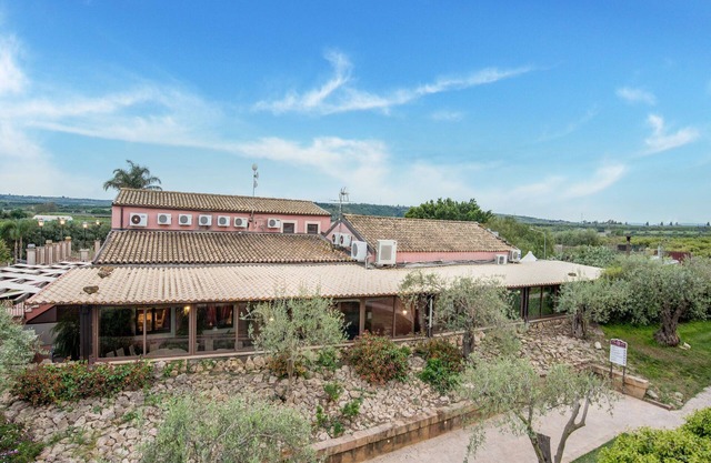 Holiday Home near Mount Etna Views