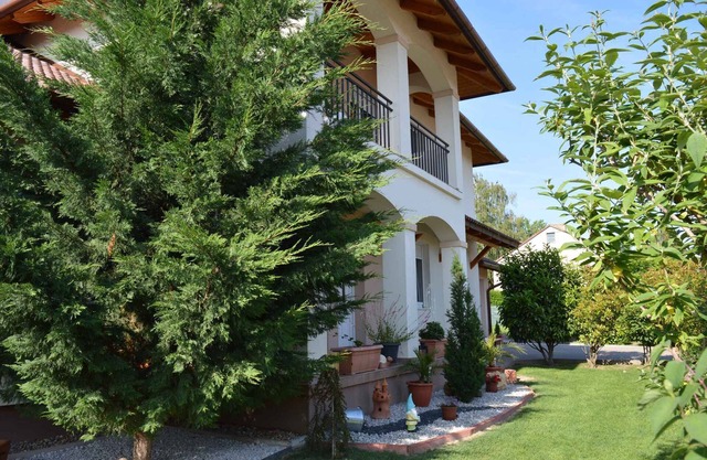 Holiday home only 400 m from Lake Balaton