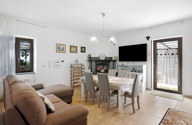 Holiday Home 'Rita Al Vesuvio' with Mountain View, Private Terrace and Private Garden