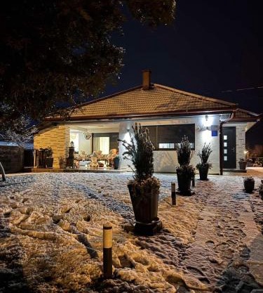 Holiday Home TimeOut Bizovac