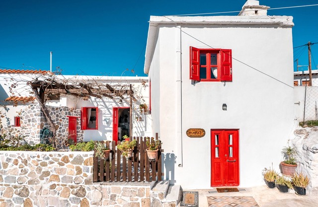 Holiday Home 'Tis Manas' with Sea View, Private Terrace and Wi-Fi