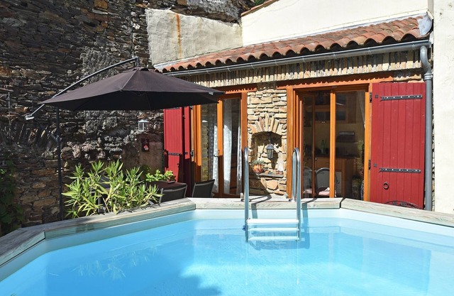 Holiday home with pool in Cuxac-Cabardès